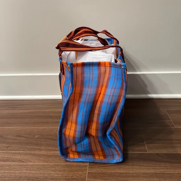 TORY BURCH Ella Mesh Market Tote Bag - Picture 8 of 8